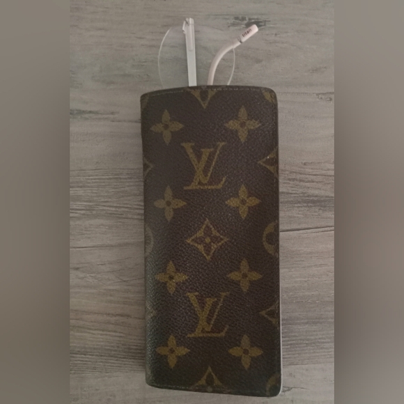 Authentic Louis Vuitton Eye Reading Glasses Case Holder Monogram LV - Picture 5 of 16